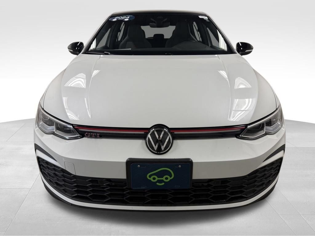 Used 2024 Volkswagen GTI SE FWD image 4