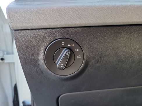 Used 2023 Volkswagen Taos S image 32