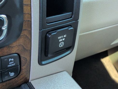 Used 2018 RAM 1500 Laramie Longhorn w/ Longhorn Southfork Package RWD image 20