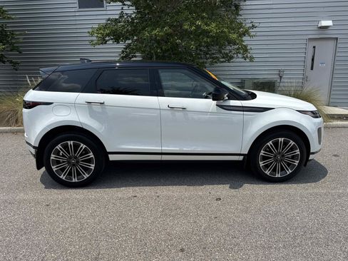Certified 2026 Land Rover Range Rover Evoque S AWD/4WD image 5