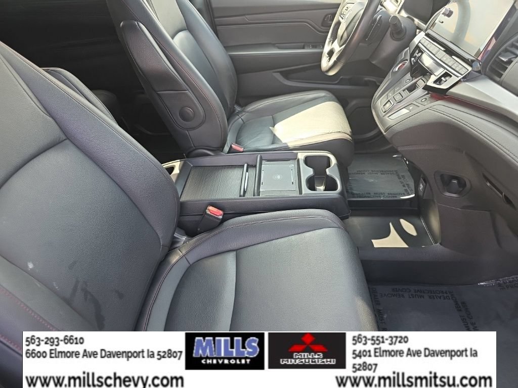 Used 2025 Honda Odyssey Sport-L image 22
