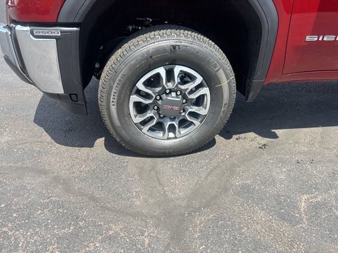 New 2026 GMC Sierra 2500 SLT AWD/4WD image 11