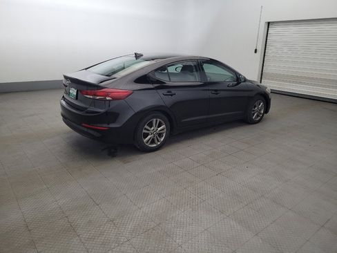 Used 2018 Hyundai Elantra Value Edition FWD image 10