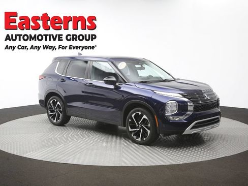 Used 2022 Mitsubishi Outlander SE AWD/4WD image 38