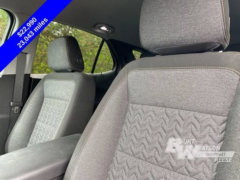 Used 2024 Chevrolet Equinox LT w/ LPO, Floor Liner Package FWD image 11