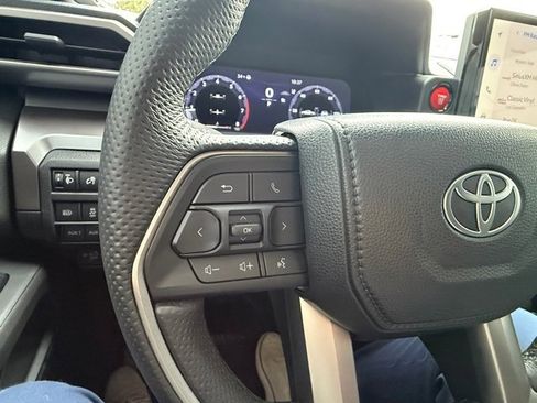 Used 2024 Toyota Tacoma TRD Off-Road w/ TRD Off Road Premium Package image 15