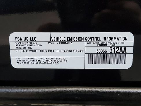 Used 2018 Dodge Journey SXT w/ Connectivity Group FWD image 21