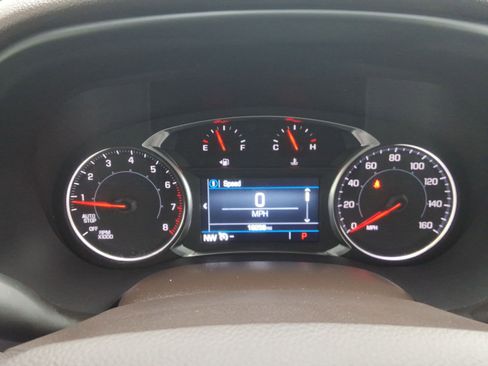 Used 2023 GMC Acadia SLE w/ Driver Convenience Package image 14