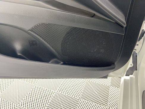 Used 2022 Toyota Camry XSE image 23