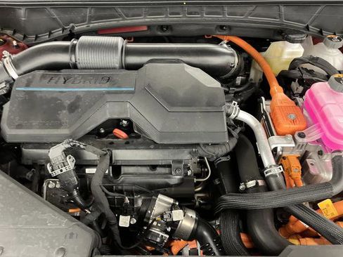 Used 2025 Hyundai Tucson Limited image 40