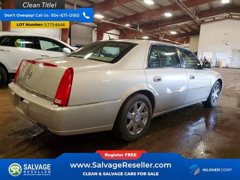 Used 2007 Cadillac DTS Luxury I w/ Trunk Convenience Package FWD image 4