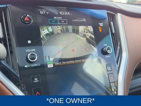 Certified 2022 Subaru Outback Touring AWD/4WD image 5
