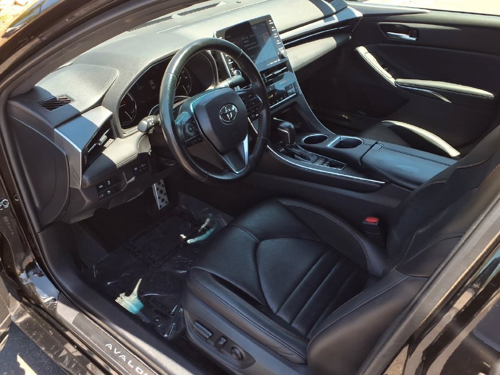 Used 2021 Toyota Avalon XSE FWD image 14