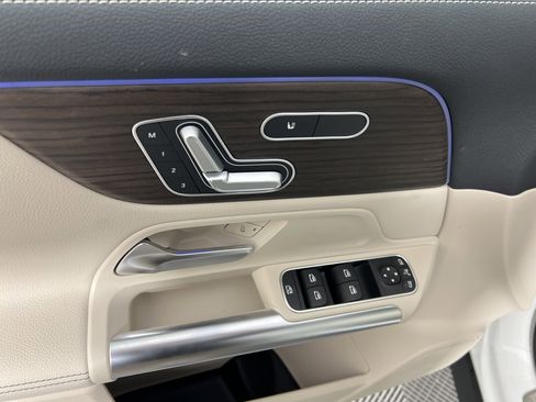 New 2026 Mercedes-Benz GLA 250 4MATIC image 19