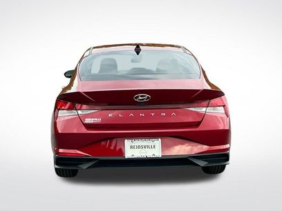 Used 2023 Hyundai Elantra SEL w/ Convenience Package