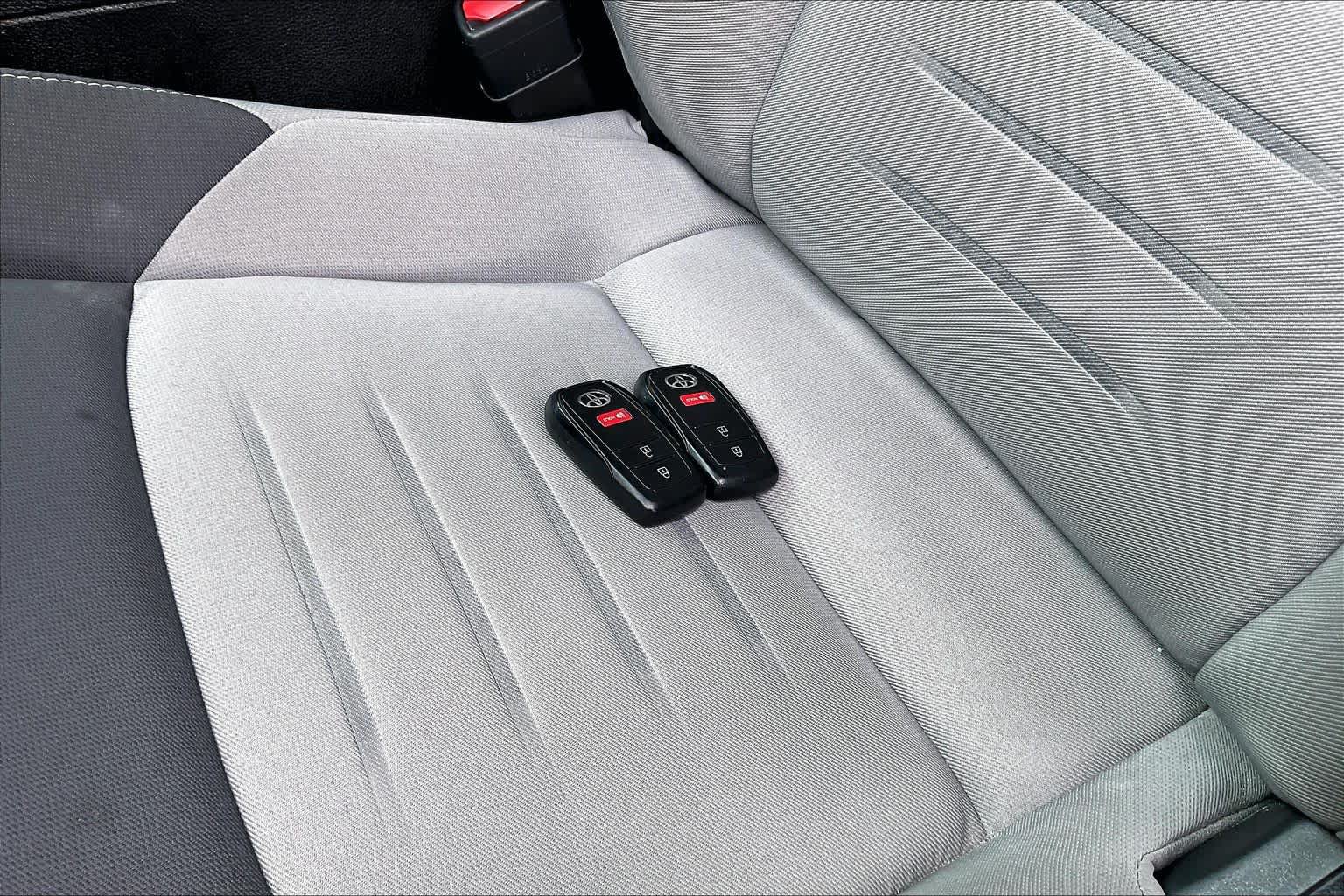 Used 2024 Toyota Tacoma TRD Sport w/ TRD Sport Upgrade Package AWD/4WD image 14