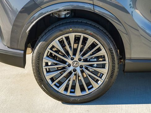 New 2026 Lexus RX 450h 450h+ Luxury image 12