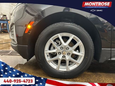 Used 2024 Chevrolet Equinox LT image 32