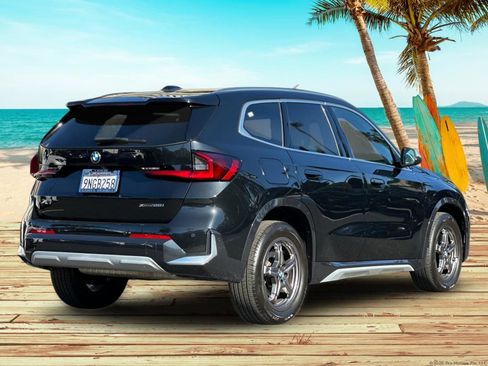 Used 2024 BMW X1 xDrive28i w/ Convenience Package AWD/4WD image 6