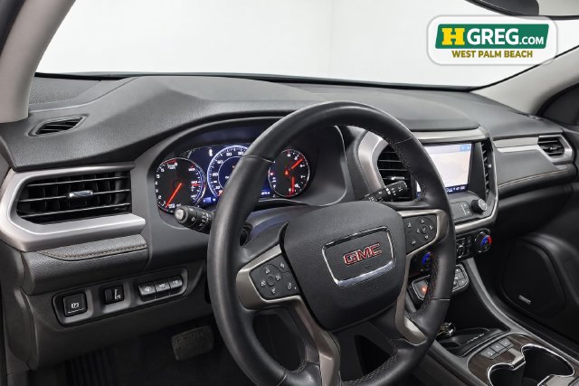 Used 2023 GMC Acadia AT4 w/ Technology Package AWD/4WD image 14