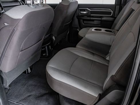 Used 2024 RAM 3500 Big Horn image 37