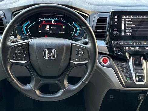Used 2023 Honda Odyssey EX-L image 15