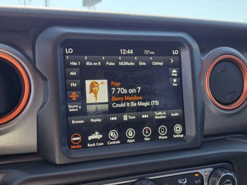 Used 2022 Jeep Gladiator Mojave w/ Trailer Tow Package image 14