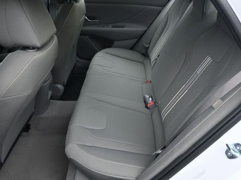 New 2025 Hyundai Elantra Sport image 19