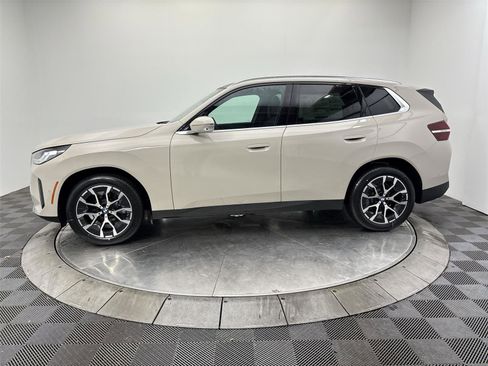 New 2026 BMW X3 xDrive30 w/ Premium Package image 16