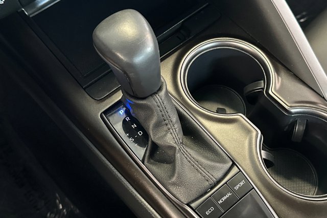 Certified 2024 Toyota Camry SE FWD image 25
