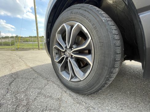 Used 2022 Honda CR-V EX-L image 7