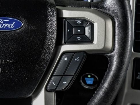 Used 2020 Ford F250 Lariat w/ Lariat Ultimate Package image 19