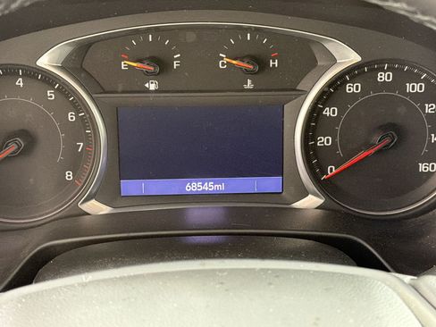 Used 2022 Chevrolet Blazer LT w/ Sound & Technology Package FWD image 18