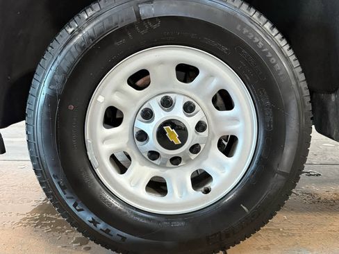 Certified 2024 Chevrolet Silverado 3500 W/T image 8