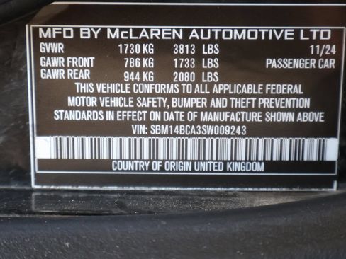 Used 2025 McLaren 750S Spider RWD image 28