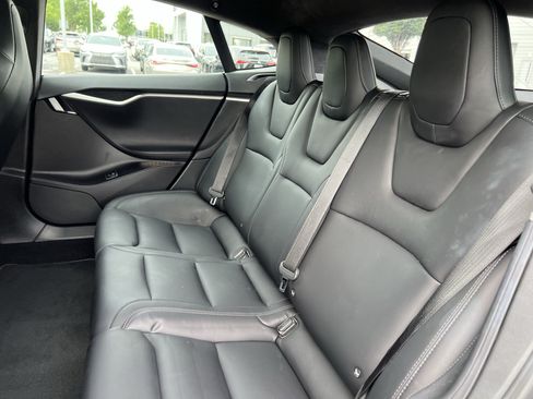 Used 2018 Tesla Model S 75D AWD/4WD image 34