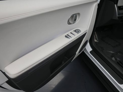 Certified 2023 Hyundai Ioniq 5 SEL image 13