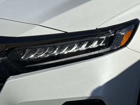 Used 2022 Honda Accord Sport image 5
