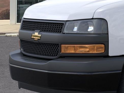 New 2026 Chevrolet Express 2500 w/ Driver Convenience Package RWD image 13
