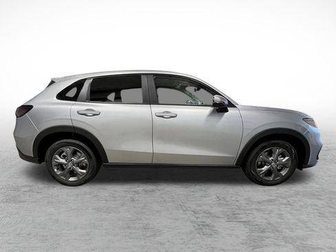 New 2026 Honda HR-V LX image 7