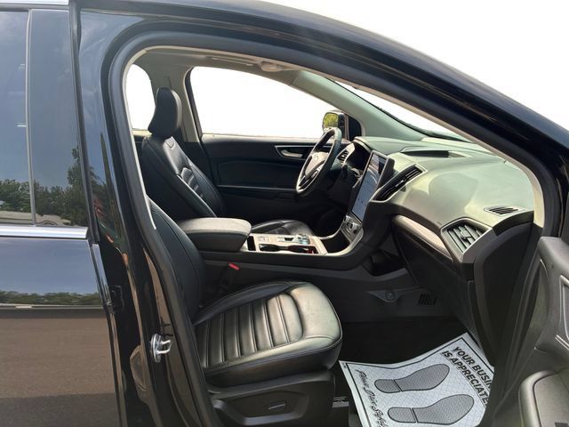 Certified 2023 Ford Edge SEL w/ Convenience Package AWD/4WD image 17