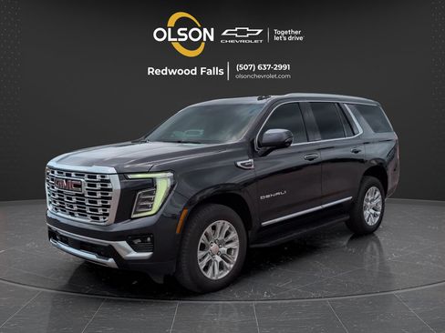 Used 2025 GMC Yukon Denali AWD/4WD image 1
