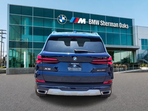Used 2026 BMW X5 sDrive40i RWD image 5