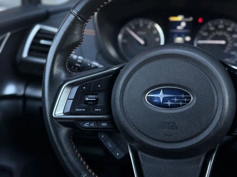 Used 2023 Subaru Crosstrek 2.5i Limited w/ Moonroof Package image 21