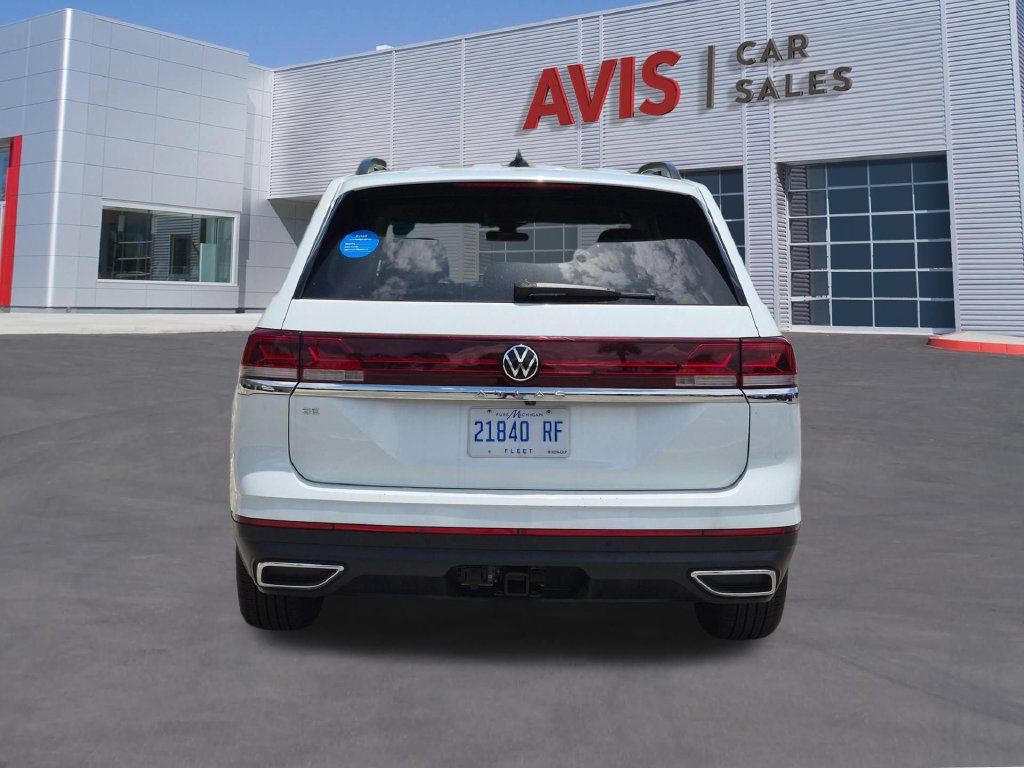 Used 2025 Volkswagen Atlas SE FWD image 7