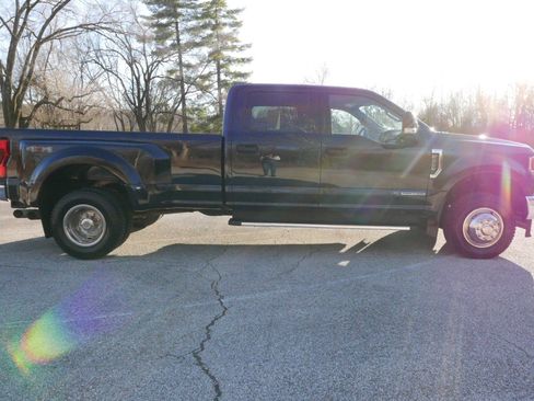 Used 2022 Ford F350 XLT w/ XLT Value Package image 5