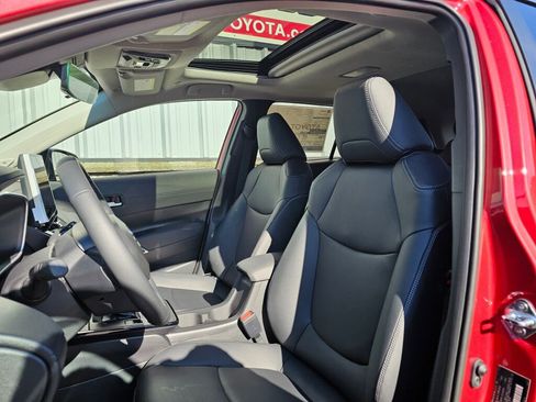 New 2026 Toyota Corolla Cross XLE image 13