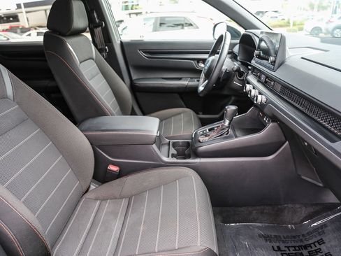 Used 2024 Honda CR-V Sport image 17