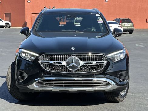 Used 2025 Mercedes-Benz GLC 300 GLC 300 image 6