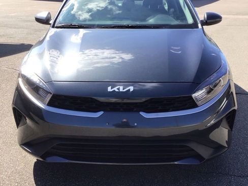 Used 2024 Kia Forte LXS FWD image 2